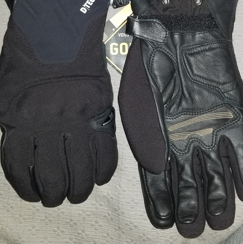 Mortocycle Gloves